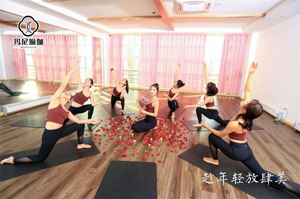 孕妇瑜伽教练培训
